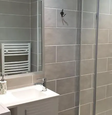 Le Ri-bellot De 1 A 4 Pers - Lit King Size Appartement