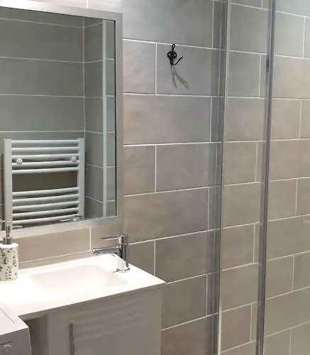 Le Ri-bellot De 1 A 4 Pers - Lit King Size Apartamento